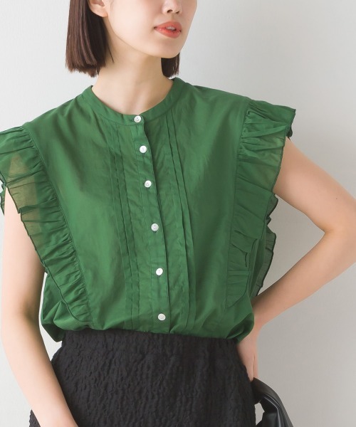 OMNES（オムネス）の「コットンボイルフリルノースリーブシャツ（シャツ/ブラウス・レディース・ホワイト/ブラック/グリーン/ブラウン/ブルー・FREE）」の21枚目の写真