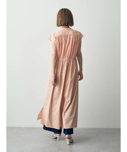 YECCA VECCA(イェッカヴェッカ)の「【ORGABITS】ドロストギャザーシャツワンピース(シャツワンピース・レディース・ライトベージュ/ダークネイビー/サーモンピンク・FREE)」の13枚目の写真