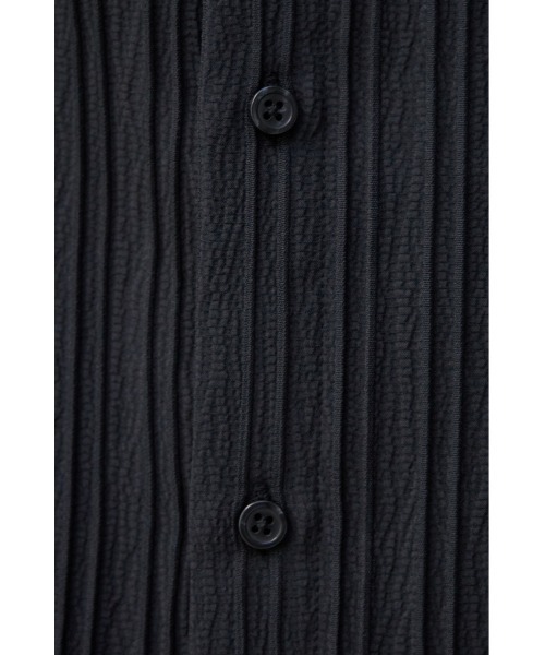 AZUL by moussy（アズールバイマウジー）の「タック楊柳リラックスシャツ（シャツ/ブラウス・メンズ・ブラック/ライトグレー/ベージュ・FREE）」の12枚目の写真