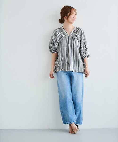 le.coeur blanc（ルクールブラン）の「バックリボンストライプブラウス（シャツ/ブラウス・レディース・ベージュ系その他2/ブラック系その他/イエロー系その他・38）」の16枚目の写真