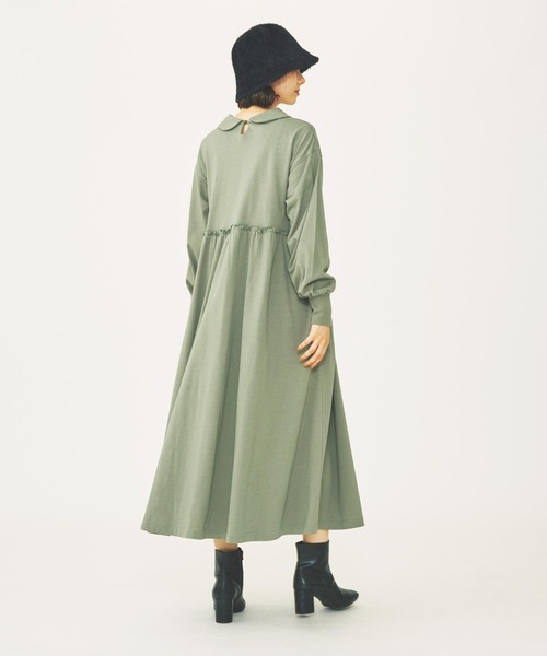 MILKFED.（ミルクフェド）の「ROUND COLLAR GATHERED DRESS（ワンピース・レディース・ブラック/ライトグリーン/ネイビー・ONE SIZE）」の13枚目の写真