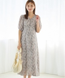 mysty woman グレー レース装飾 長袖ワンピース mysty woman（ミスティウーマン）の「ドッキングレースアップ