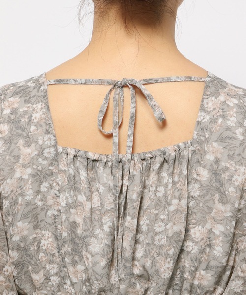 mysty woman（ミスティウーマン）の「バックリボンエンパイアワンピース　128553（ワンピース・レディース・ベージュ/グレー/ライトピンク・FREE）」の16枚目の写真