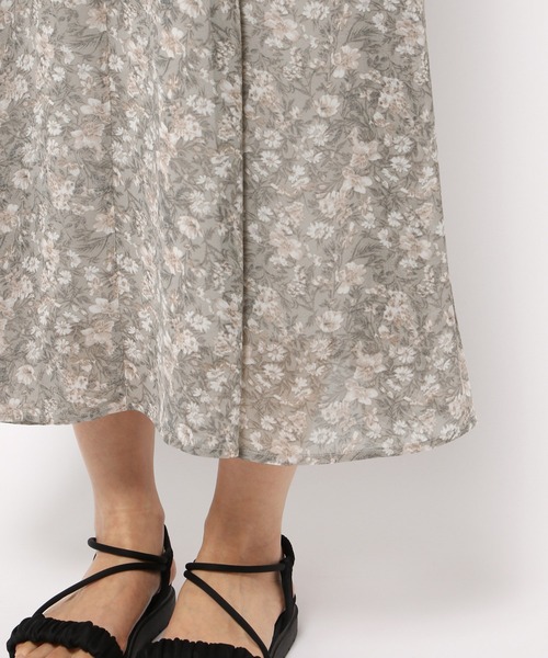 mysty woman（ミスティウーマン）の「バックリボンエンパイアワンピース　128553（ワンピース・レディース・ベージュ/グレー/ライトピンク・FREE）」の7枚目の写真