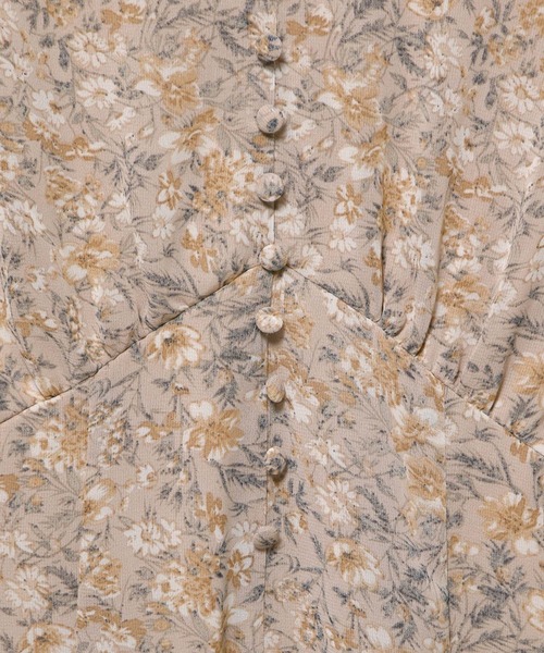 mysty woman（ミスティウーマン）の「バックリボンエンパイアワンピース　128553（ワンピース・レディース・ベージュ/グレー/ライトピンク・FREE）」の9枚目の写真