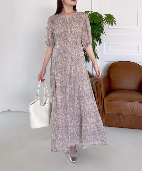 mysty woman（ミスティウーマン）の「バックリボンエンパイアワンピース　128553（ワンピース・レディース・ベージュ/グレー/ライトピンク・FREE）」の22枚目の写真