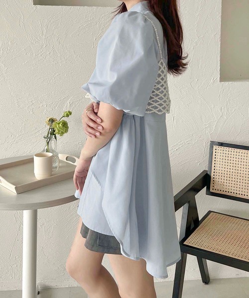 apres jour clair(アプレジュールクレア)の「【apres jour clair】フリルデザインチュニックワンピース【ZOZOTOWN限定アイテム】(シャツワンピース・レディース・ライトグレー/ブルー/オフホワイト・X-LARGE/フリー)」の7枚目の写真