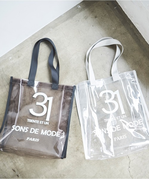 31 Sons de mode（トランテアン　ソン　ドゥ　モード）の「ＰＶＣロゴトートバッグ（トートバッグ・レディース・ホワイト/ブラック・フリー）」の13枚目の写真