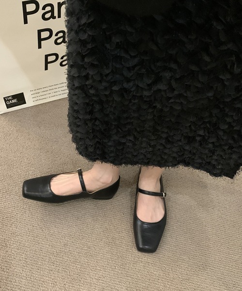 MILAE(ミレ)の「ストラップパンプス(パンプス・レディース・ベージュ/オフホワイト/ブラック/シルバー・24.5cm/24cm/23.5cm/23cm)」の3枚目の写真
