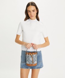 国内直営【Tory Burch】Tモノグラム デニム ミニバケットバッグ Tモノグラム デニム ミニバケットバッグ: レディース クロス