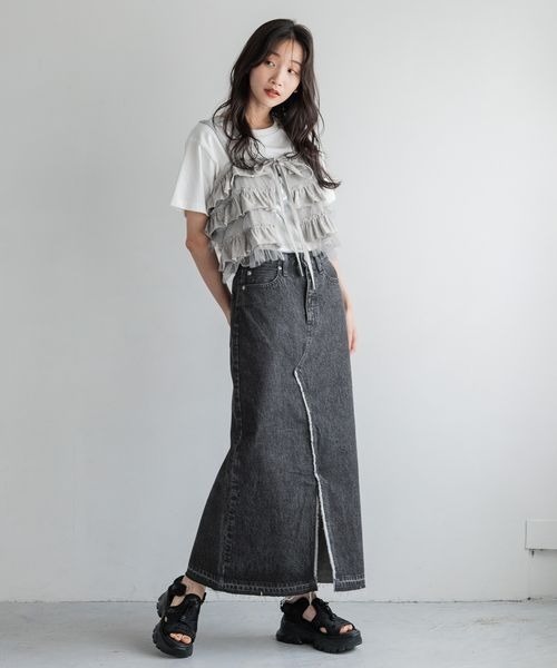 LOWRYS FARM（ローリーズファーム）の「カットフリルチュールビスチェ　131351（キャミソール・レディース・グレー/ブラック/アイボリー・FREE）」の22枚目の写真