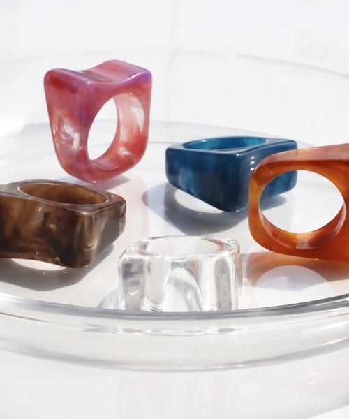 abaskdesign(アバスクデザイン)の「スクエアマーブルカラーアクリルリング(リング・レディース・ブルー/キャメル/ピンク/ブラウン/クリア・16号/13号)」の14枚目の写真