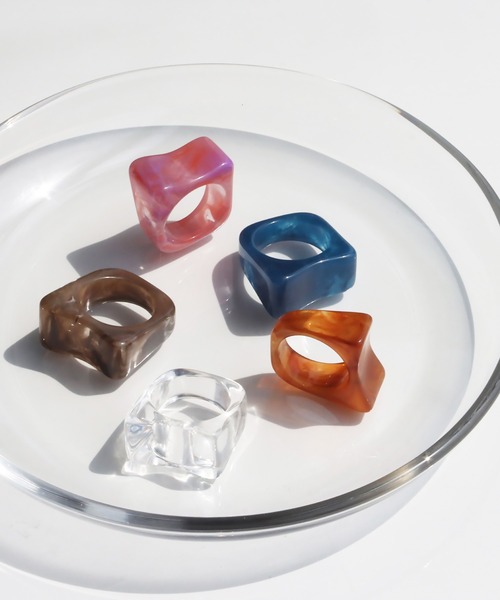 abaskdesign(アバスクデザイン)の「スクエアマーブルカラーアクリルリング(リング・レディース・ブルー/キャメル/ピンク/ブラウン/クリア・16号/13号)」の13枚目の写真