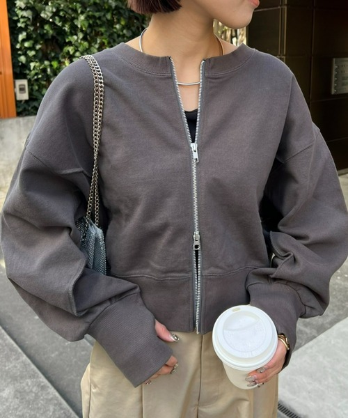 CIAOPANIC TYPY（チャオパニックティピー）の「【リバイバル/WEB限定】2WAYクロップド丈ダブルジップスウェット（スウェット・レディース・チャコールグレー/ライトグレー/グレー/イエロー/ブルー・ONE SIZE）」の2枚目の写真