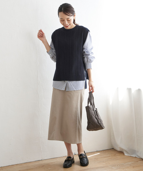 ikka（イッカ）の「【雑誌InRed10月号掲載】ストレッチIラインスカート（スカート・レディース・ライトベージュ/オリーブ/ブルー/ネイビー・L/M/S）」の16枚目の写真