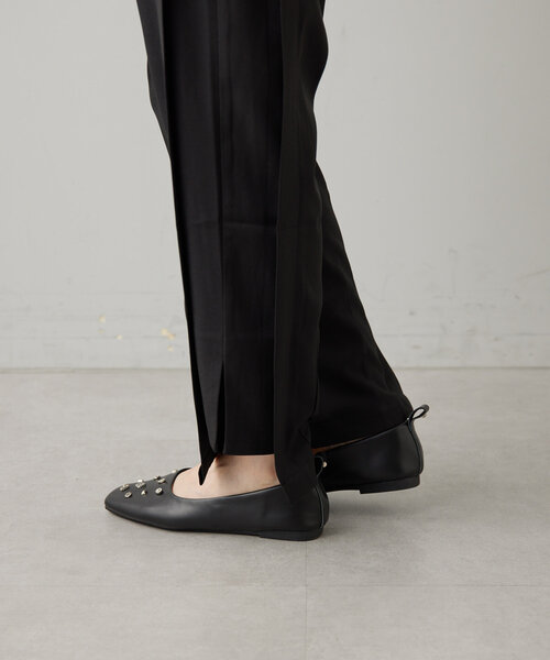 イアパピヨネ　スタッズパンプス ear PAPILLONNER（イアパピヨネ）の「《S・M・Lの3サイズ展開