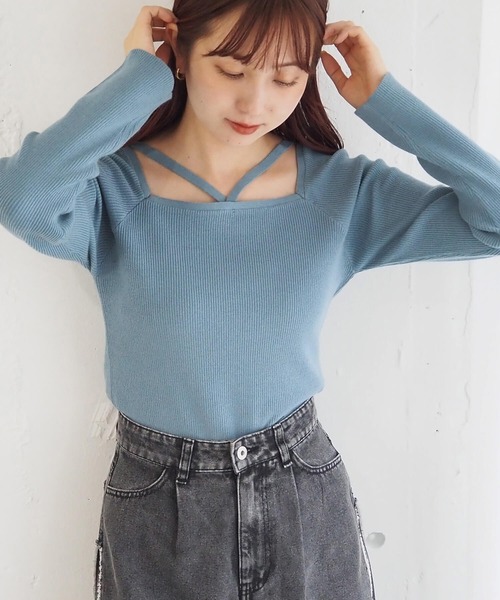 tiptop（ティップトップ）の「ホルターネックリブニット（ニット/セーター・レディース・ブラック/アイボリー/ブルー/ブラック系その他/ホワイト系その他・FREE）」の2枚目の写真