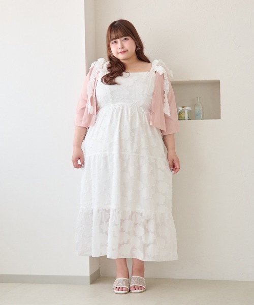 Louiosy（ルオシー）の「【大きいサイズ】フラワージャガードフリルリボンティアードキャミワンピ（ワンピース・レディース・ピンク/オフホワイト・4L/3L）」の8枚目の写真