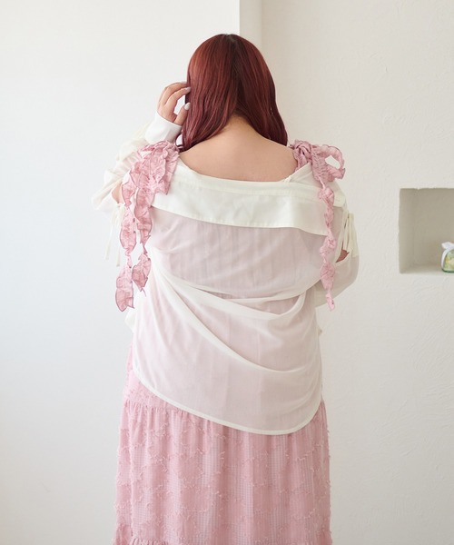 Louiosy（ルオシー）の「【大きいサイズ】フラワージャガードフリルリボンティアードキャミワンピ（ワンピース・レディース・ピンク/オフホワイト・4L/3L）」の20枚目の写真