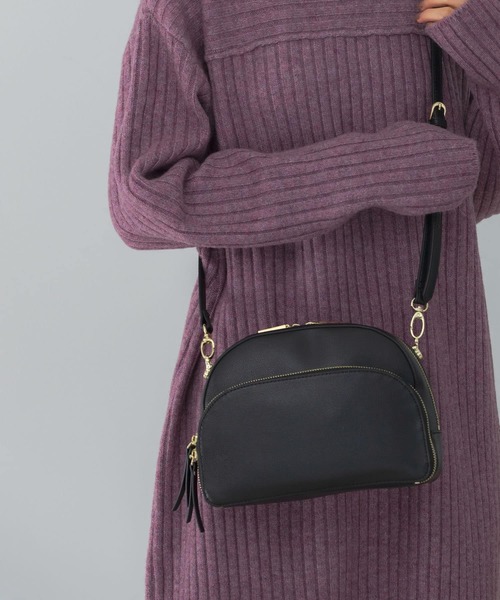 URBAN RESEARCH ROSSO WOMEN(アーバンリサーチ ロッソ)の「ラウンドショルダーバッグ(ショルダーバッグ・レディース・グリーン/ベージュ/ブラック・-)」の2枚目の写真