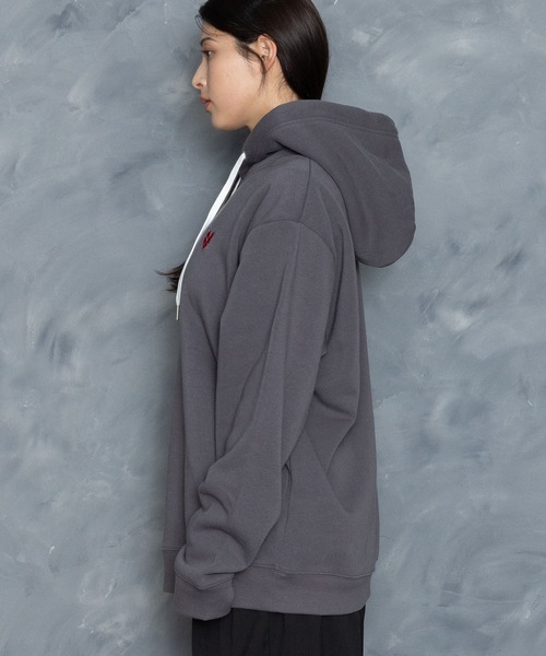 セール】message embroidery sweat hoodie/メッセージ刺繍