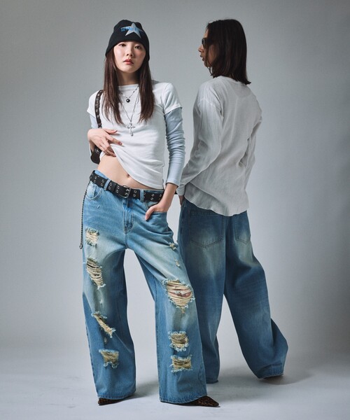 FREAK'S STORE（フリークスストア）の「限定展開 MR HEARTS/ミスターハーツ VINTAGE WASH DAMAGE WIDE DENIM（その他パンツ・メンズ・ブラック/ブルー・SMALL/MEDIUM/LARGE）」の17枚目の写真