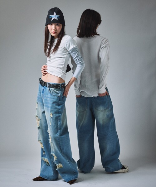 FREAK'S STORE（フリークスストア）の「限定展開 MR HEARTS/ミスターハーツ VINTAGE WASH DAMAGE WIDE DENIM（その他パンツ・メンズ・ブラック/ブルー・SMALL/MEDIUM/LARGE）」の18枚目の写真