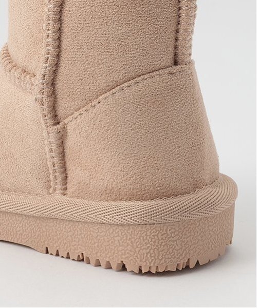 petit main（プティマイン）の「【防汚】ムートンブーツ（ブーツ・キッズ・ライトピンク/ブラック/チャコール/ラベンダー/ベージュ・16cm/15cm/14cm/13cm/19cm/18cm/17cm）」の10枚目の写真