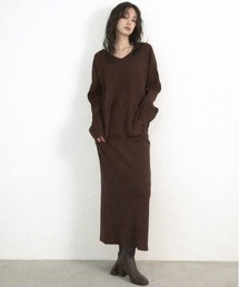 Shelly island（シェリーアイランド）の「オーバーVネックニットセットアップ（アンサンブル）」