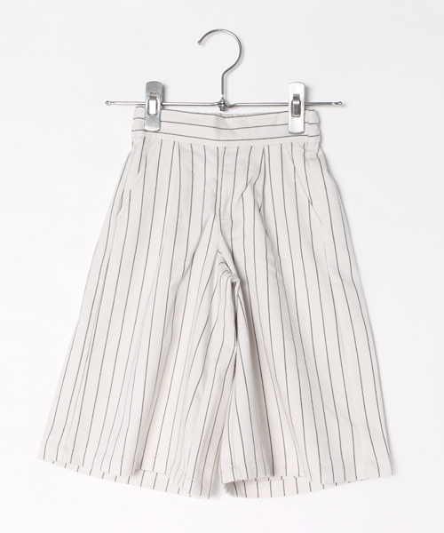 CIAOPANIC TYPY(チャオパニックティピー)の「【店舗人気アイテム★】T/RPUピンストライプガウチョパンツ(その他パンツ・キッズ・オフホワイト/ネイビー・105/125/135/95/115)」の1枚目の写真