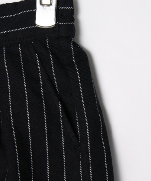 CIAOPANIC TYPY(チャオパニックティピー)の「【店舗人気アイテム★】T/RPUピンストライプガウチョパンツ(その他パンツ・キッズ・オフホワイト/ネイビー・105/125/135/95/115)」の5枚目の写真