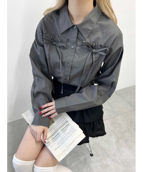 PHILLY（フィリー）の「【PHILLY】フリルリボンブラウス（シャツ/ブラウス・レディース・チャコールグレー/ピンク/ホワイト・FREE）」の3枚目の写真