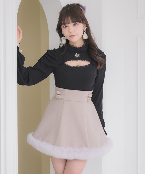 ROJITA（ロジータ）の「ロゴ刺繍デコルテ開きリブトップス（Tシャツ/カットソー・レディース・ブラック/ホワイト・FREE）」の4枚目の写真