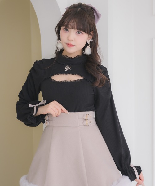 ROJITA（ロジータ）の「ロゴ刺繍デコルテ開きリブトップス（Tシャツ/カットソー・レディース・ブラック/ホワイト・FREE）」の9枚目の写真