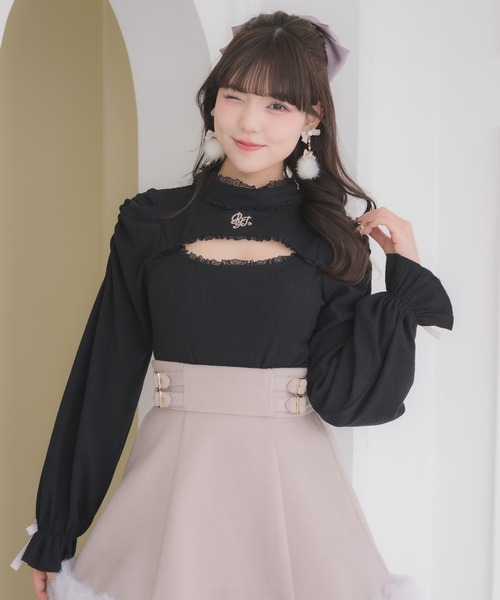 ROJITA（ロジータ）の「ロゴ刺繍デコルテ開きリブトップス（Tシャツ/カットソー・レディース・ブラック/ホワイト・FREE）」の11枚目の写真