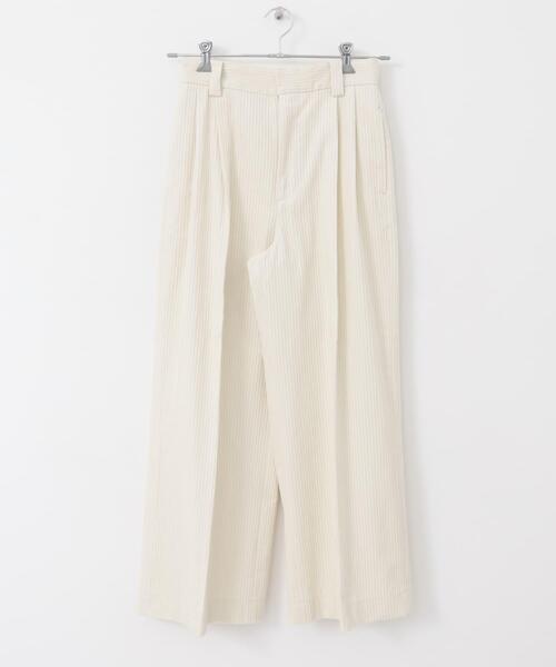 URBAN RESEARCH DOORS（アーバンリサーチドアーズ）の「コーデュロイタックワイドパンツ（その他パンツ・レディース・アイボリー/ライトグレー・MEDIUM/SMALL）」の8枚目の写真