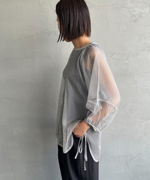 nenom（ネノム）の「[nenom/ネノム] バルーンスリーブシアーブラウス（シャツ/ブラウス・レディース・ブラック/アイボリー/ホワイト×ブラック・F）」の22枚目の写真