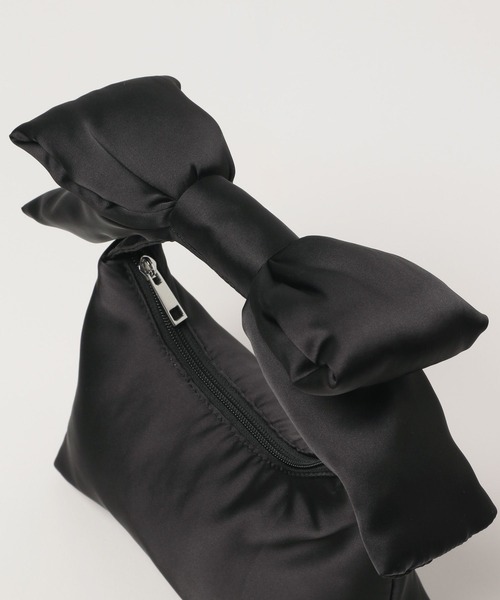 FOREVER 21(フォーエバー トゥエンティーワン)の「【2025SS】パファーリボンハンドルバッグ(ハンドバッグ・レディース・レオパード/イエロー/ブラック・FREE)」の11枚目の写真