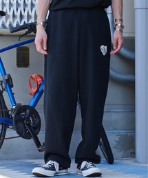 MODISH GAZE（モディシュガゼ）の「ハートロゴ裏毛スウェットパンツ（スウェットパンツ）」