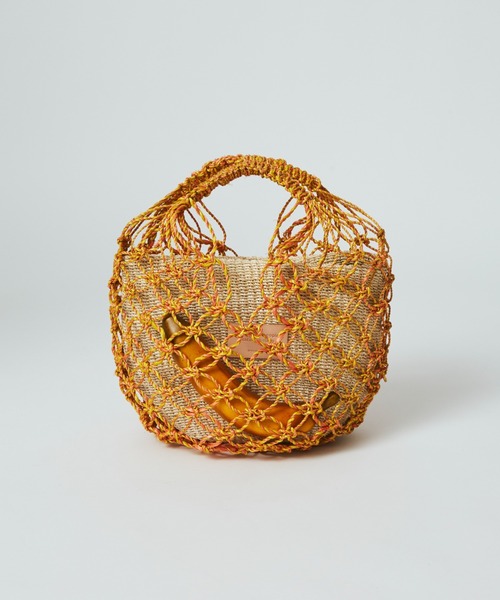 beautiful people（ビューティフルピープル）の「abaca twist         bag S（ハンドバッグ・レディース・ブラック/イエロー/レッド/ブルー・FREE）」の4枚目の写真