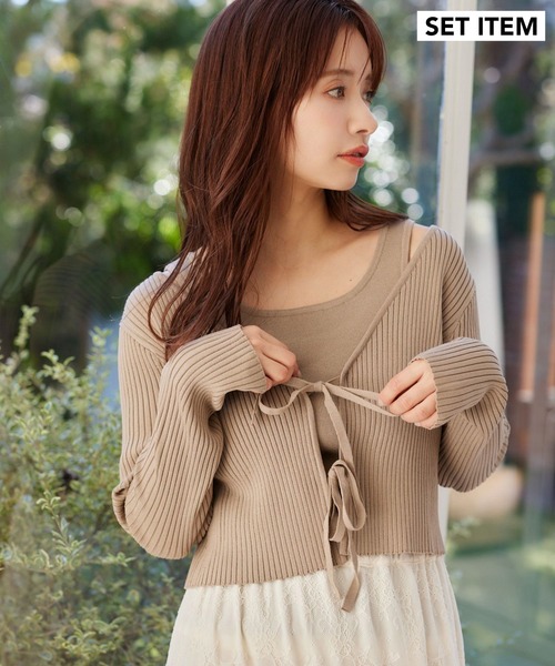 mysty woman（ミスティウーマン）の「リボンカーデ×タンクSET  315445（ニット/セーター・レディース・グレイッシュベージュ/ピンク/オフホワイト/ブラック・FREE）」の4枚目の写真