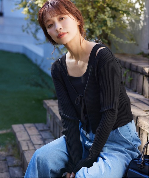 mysty woman（ミスティウーマン）の「リボンカーデ×タンクSET  315445（ニット/セーター・レディース・グレイッシュベージュ/ピンク/オフホワイト/ブラック・FREE）」の19枚目の写真