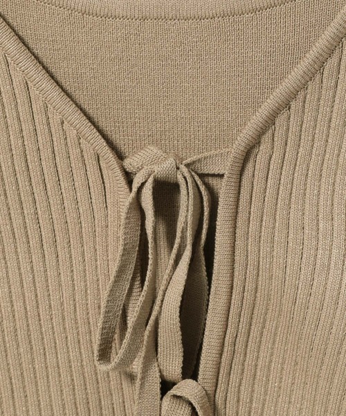 mysty woman（ミスティウーマン）の「リボンカーデ×タンクSET  315445（ニット/セーター・レディース・グレイッシュベージュ/ピンク/オフホワイト/ブラック・FREE）」の12枚目の写真