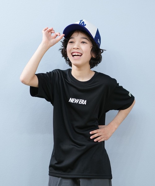 NEW ERA（ニューエラ）の「NEW ERA/ニューエラ キッズ 半袖 Tシャツ Youth テックT Overlap Logo 吸汗速乾 UVケア 14414381/14414382（Tシャツ/カットソー・キッズ・ブラック/ホワイト・130cm/160cm/150cm/140cm）」の11枚目の写真