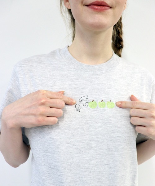 haupia（ハウピア）の「シロペキはリンゴ３個分【Tシャツ】（Tシャツ/カットソー・レディース・オフホワイト/グレー/サックスブルー/ブラック・MEDIUM）」の9枚目の写真