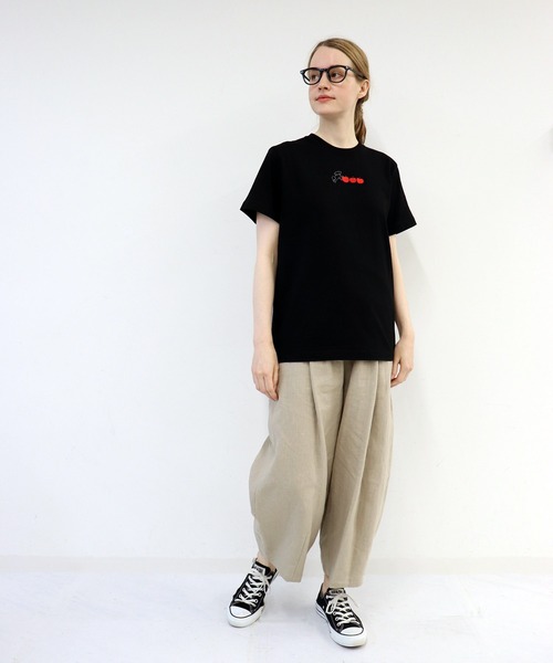 haupia（ハウピア）の「シロペキはリンゴ３個分【Tシャツ】（Tシャツ/カットソー・レディース・オフホワイト/グレー/サックスブルー/ブラック・MEDIUM）」の17枚目の写真