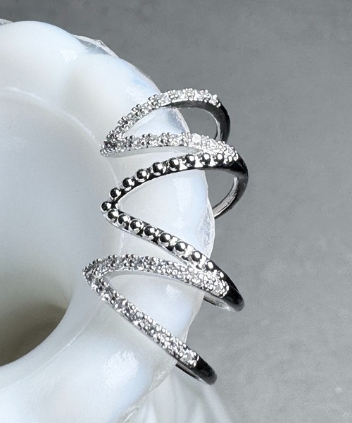 CALIFORNIA OUTFITTERS(カリフォルニア アウトフィッターズ)の「3-1C10 ラインストーン デザインイヤーカフ 【LULKA-ルールカ-】(イヤーカフ・レディース・ゴールド/シルバー・ONESIZE)」の6枚目の写真