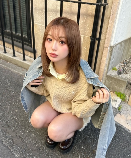 RAY CASSIN(レイカズン)の「【襟取り外し可】襟付ルーズケーブルVネックニット(ニット/セーター・レディース・アイボリー/ブルー系その他2/ベージュ/ネイビー・FREE)」の21枚目の写真