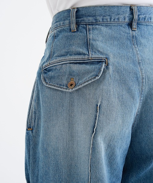 KHOKI（コッキ）の「【KHOKI / コッキ】Pleat-design denim pants（デニムパンツ・メンズ・ブラック/インディゴブルー・3/2）」の12枚目の写真