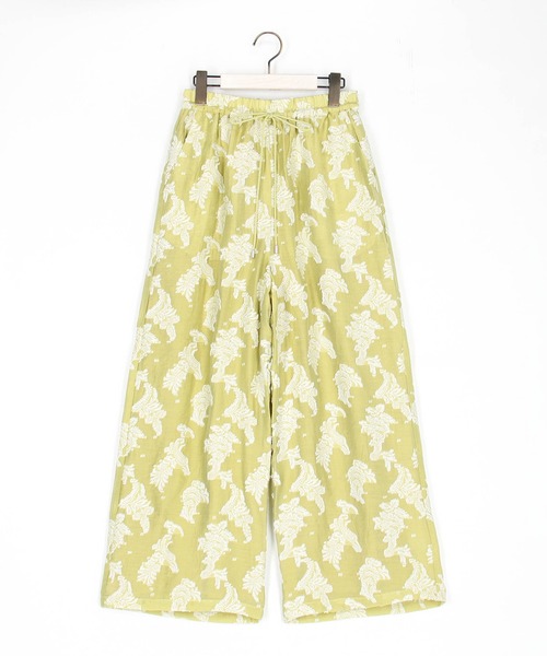 Grand PARK(グランドパーク)の「ペイズリー柄 ジャガードイージーパンツ(その他パンツ・レディース・ホワイト/グリーン/ブルー・FREE)」の1枚目の写真